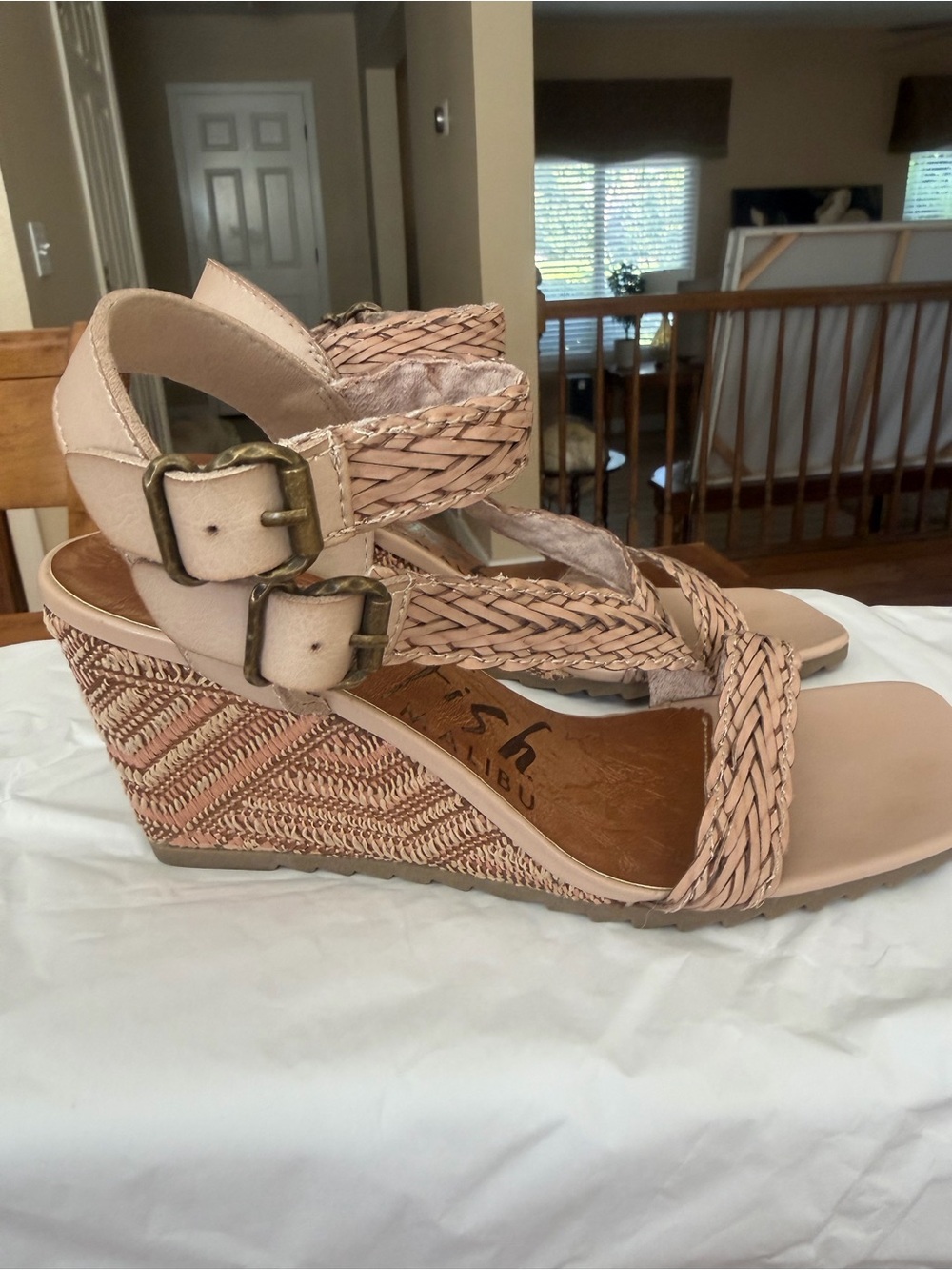Blowfish Malibu Wedge Sandals Womens Size 7 Like New